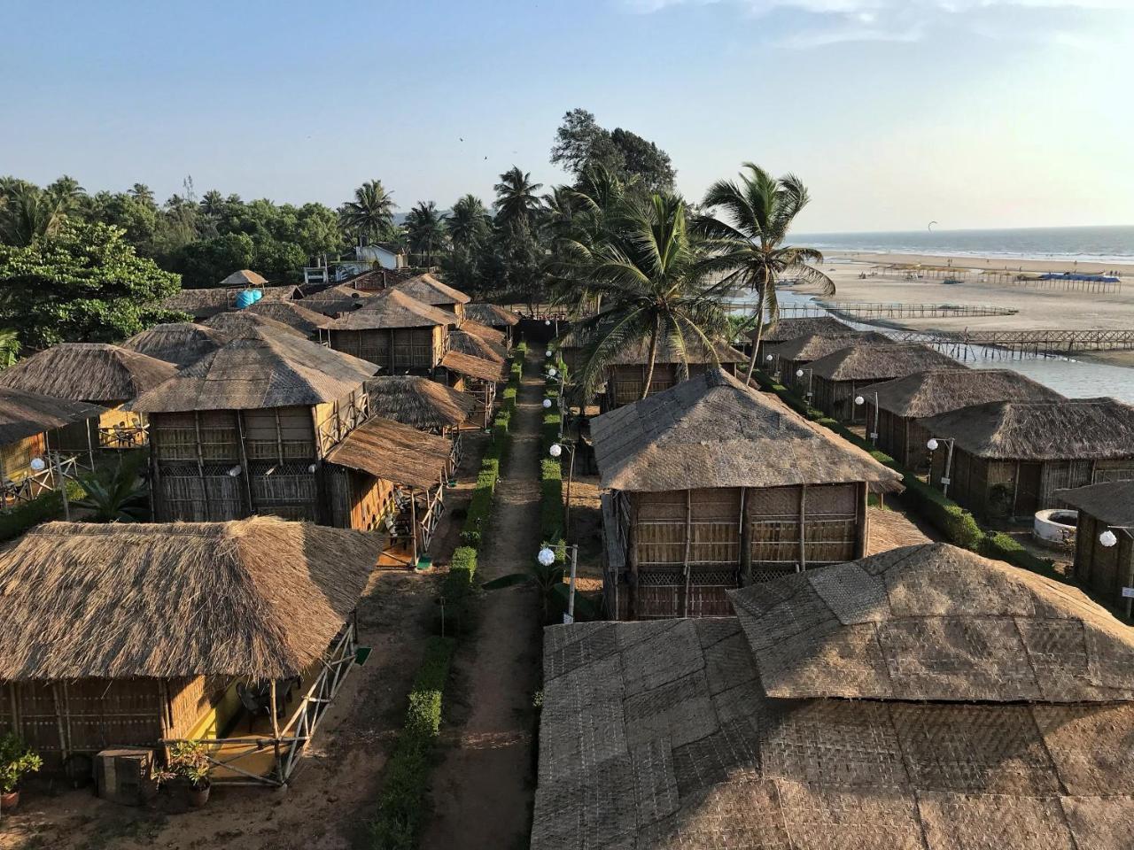 Beach Street Eco Resort - Мандрем Екстер'єр фото