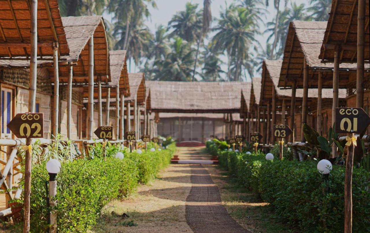 Beach Street Eco Resort - Мандрем Екстер'єр фото
